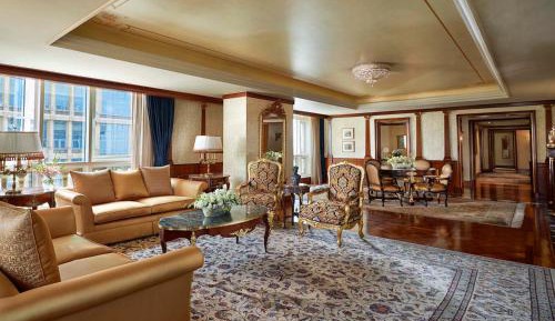 Royal Suite - 2 King and 2 Twin Beds