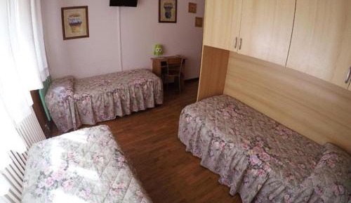 Triple Room with Private Bathroom