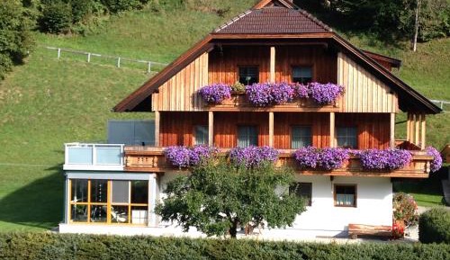Two-Bedroom Apartment with Balcony and Terrace