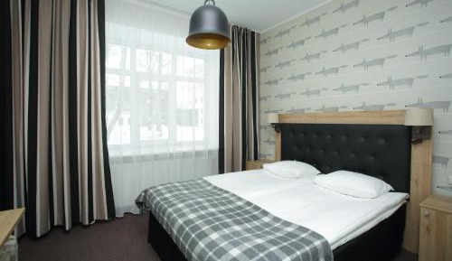 Double or Twin Room with Pool Access