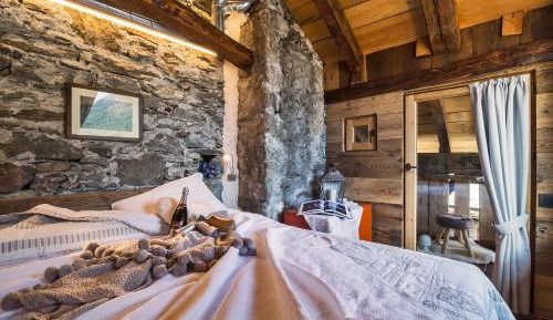 Junior Suite with Balcony