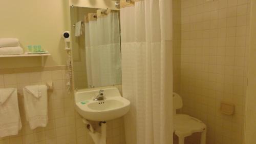 Double Room with Two Double Beds - Smoking