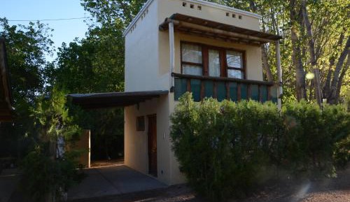 One-Bedroom Bungalow
