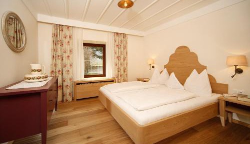 Studio with Garden View