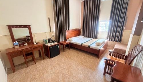 Deluxe Queen Room