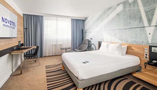 Executive Queen Room