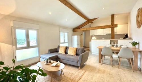 Two-Bedroom Apartment with Mountain View