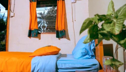 Twin Room with Private Bathroom