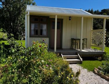 Family Room with Garden View