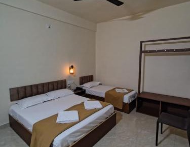Deluxe Triple Room