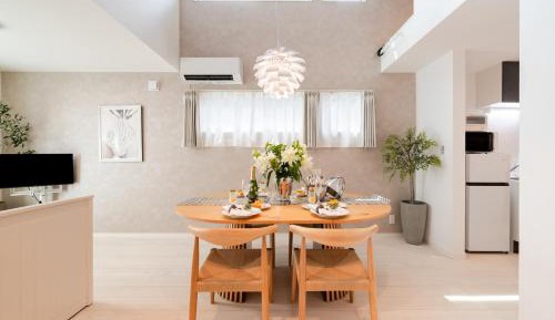 One-Bedroom Apartment with Balcony