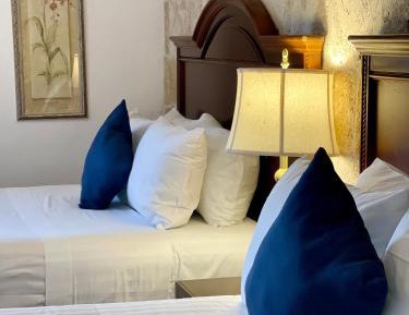 Standard Twin Room with Garden View