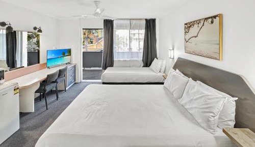 Twin Room with Balcony