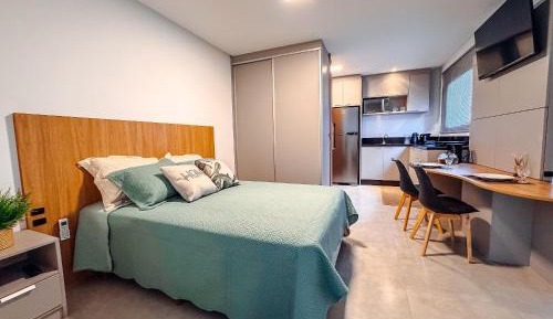 Apartment with City View