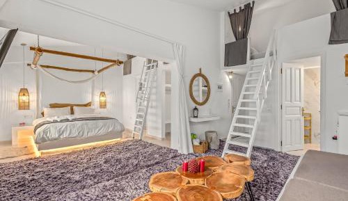 Apartment - Split Level