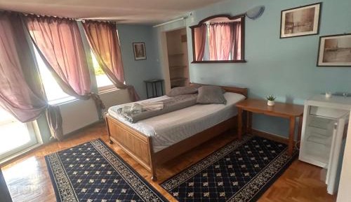 Two-Bedroom Deluxe Apartment