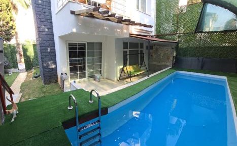 Villa with Private Pool