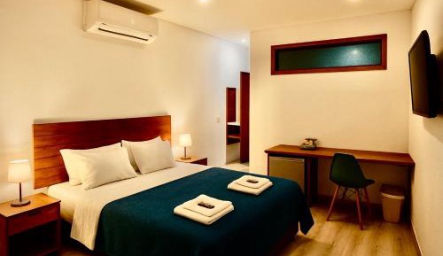 Deluxe Suite