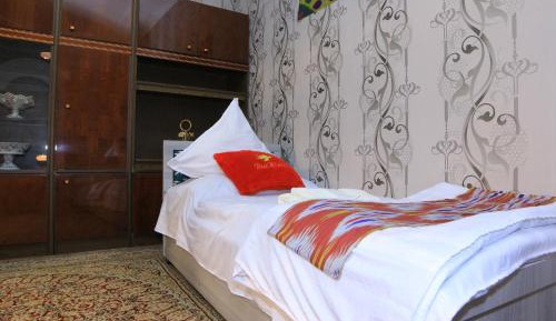 Twin Room with Shared Bathroom