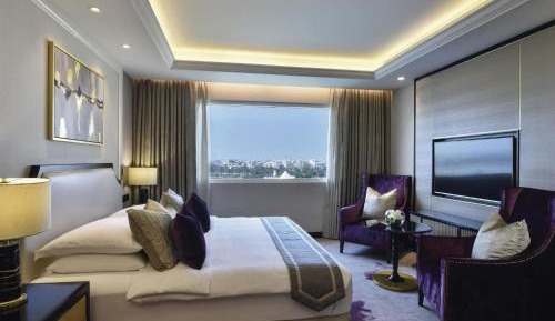 Superior King Room with Lagoon View