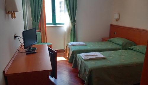 Twin Room - Disability Access