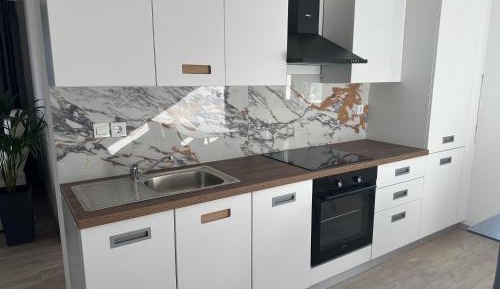 Two-Bedroom Deluxe Apartment with Balcony