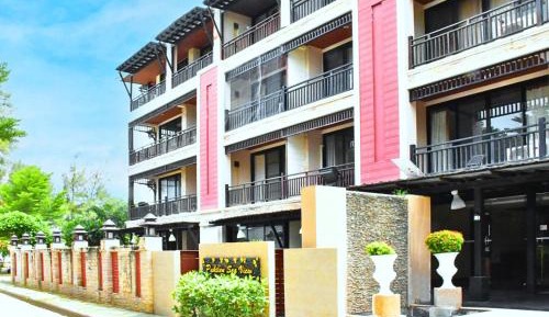 Studio Apartment with Balcony