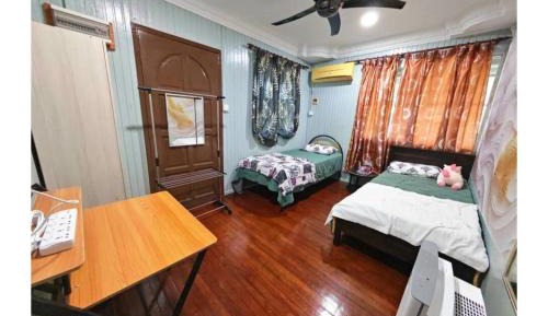 Twin Room with Shared Bathroom