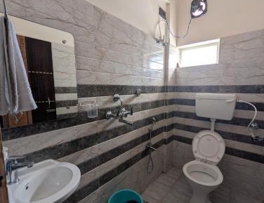 Economy Double or Twin Room