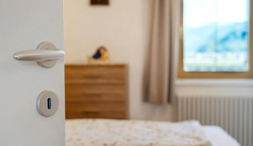 Superior One-Bedroom Apartment