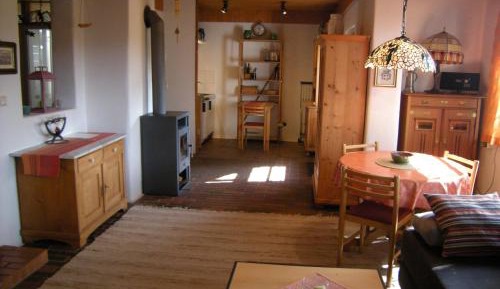 Superior One-Bedroom Apartment