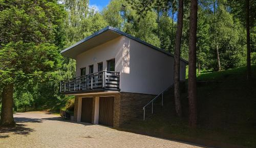 One-Bedroom Bungalow