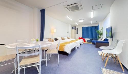 One-Bedroom Family Apartment