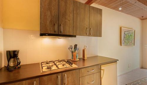 Superior One-Bedroom Apartment