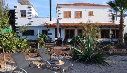 Three-Bedroom Apartment - Oceanfront