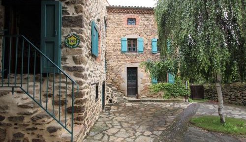 Holiday Home (10 Adults)