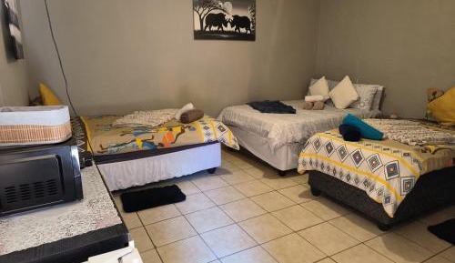 Quadruple Room with Private Bathroom