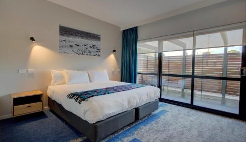 Double or Twin Room with Terrace