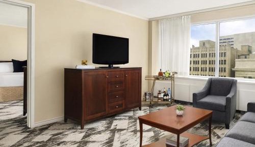 Fairmont One Bedroom Suite