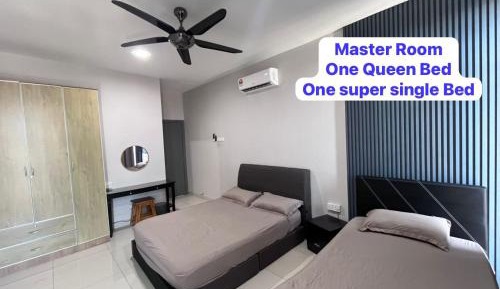 Three-Bedroom Apartment with Balcony