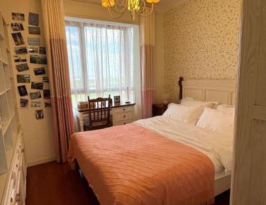 Standard Double Room with Shared Bathroom