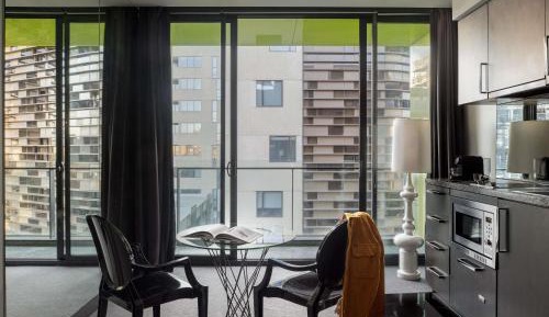 Deluxe Studio Suite with Balcony