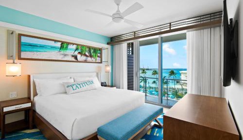 Deluxe Oceanfront King