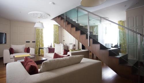 Opera Suite with One King Bed and View