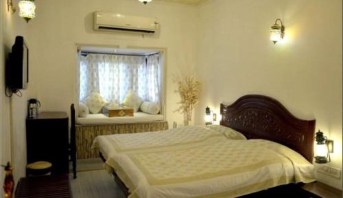 Double Room with Lake View