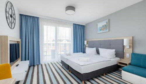 Superior One-Bedroom Apartment with Balcony