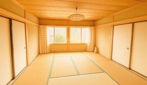 Junior Suite with Mountain View