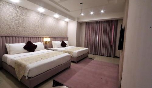 Superior Family Room