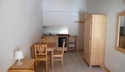 Family Suite (3 Adults)