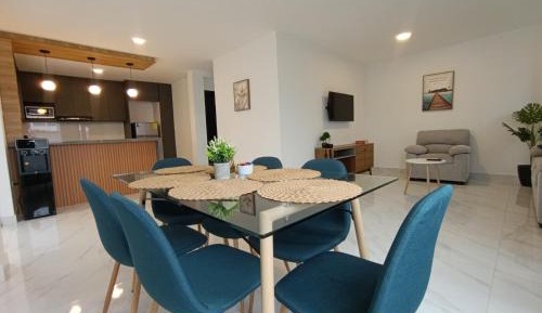 Three-Bedroom Vacation Home 